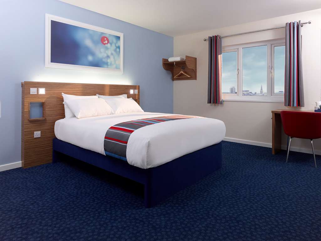 Travelodge Birmingham 萨顿科尔徳菲尔德 客房 照片