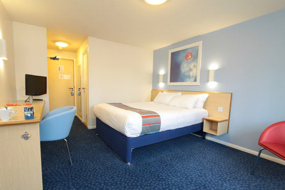 Travelodge Birmingham 萨顿科尔徳菲尔德 客房 照片